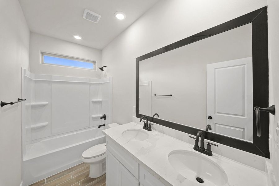 Furnished interior view inside a new home in Alberta Heights, Edinburg (Image 8).
