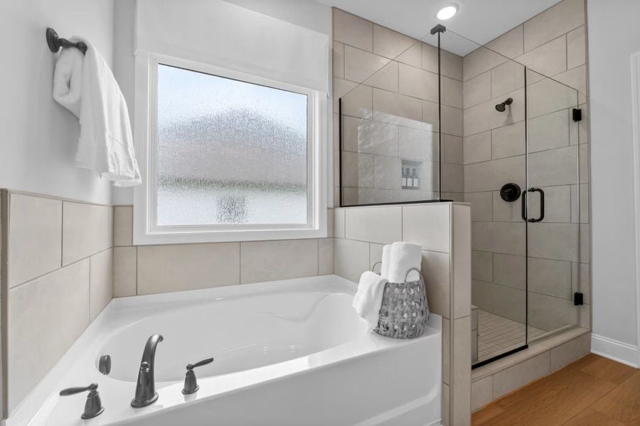 Furnished interior view inside a new home in Waverly Estates, Nevada (Image 47).