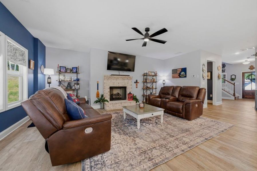 Furnished interior view inside a new home in , Villa Rica (Image 14).