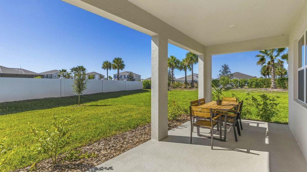 Representative exterior details of a home built from the Delray by D.R. Horton in Legacy Preserve, Parrish (Image 3).
