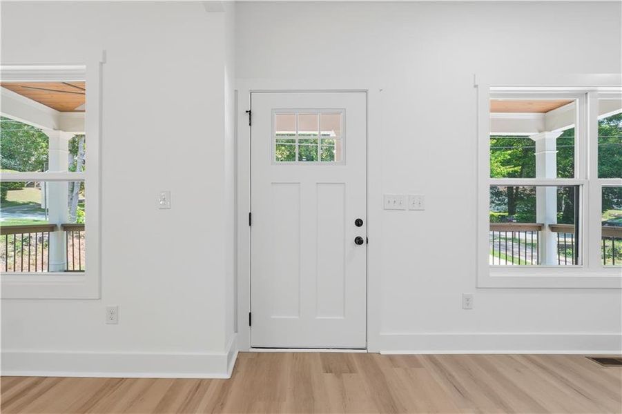 Spacious, unfurnished interior of a new home in , Atlanta (Image 11). Spacious, unfurnished interior of a new home in , Atlanta (Image 11).