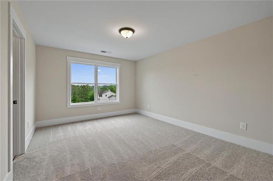 Spacious, unfurnished interior of a new home in SteepleChase, Hoschton (Image 22).