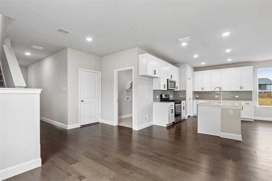 Furnished interior view inside a new home in Venetian, Weston (Image 8).