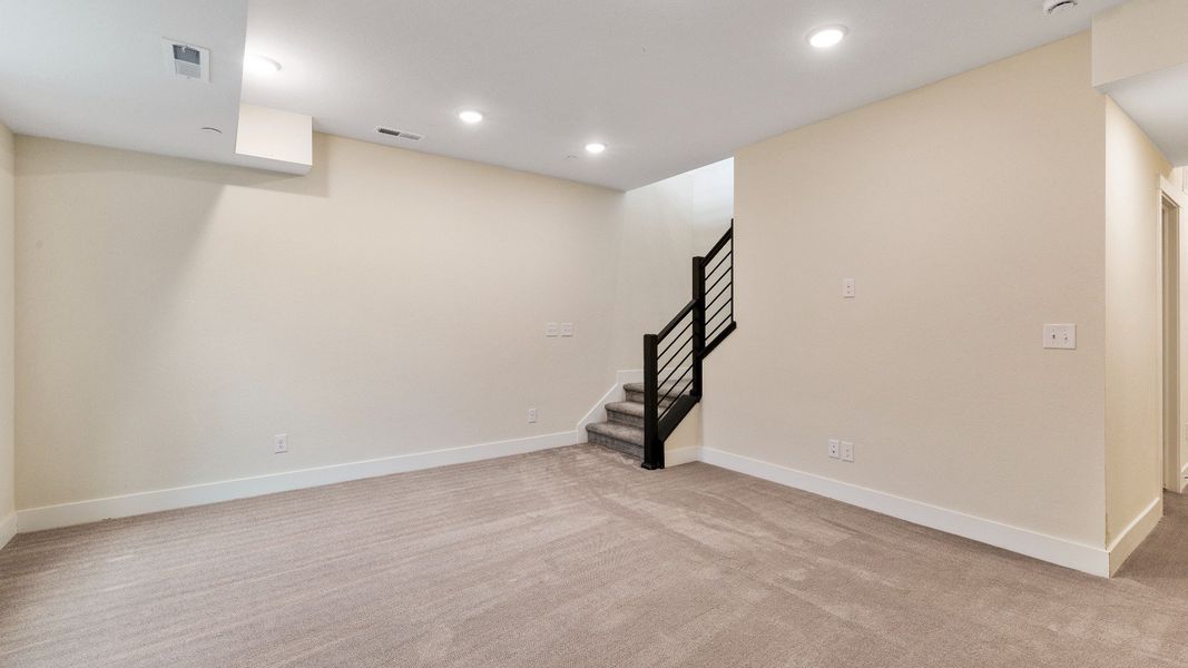 Furnished interior view inside a new home in Dillon Pointe - City, Broomfield (Image 24).