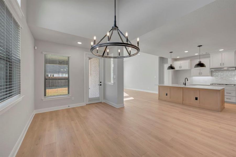 Spacious, unfurnished interior of a new home in Mantua Point Classics, Van Alstyne (Image 32).