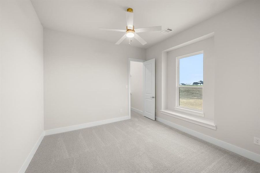 Spacious, unfurnished interior of a new home in Byrum Ranch - 1 Acre Lots, Venus (Image 24).