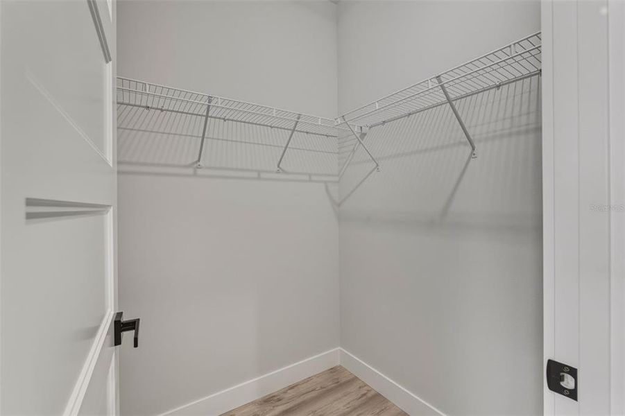 Spacious, unfurnished interior of a new home in , Rotonda West (Image 41).