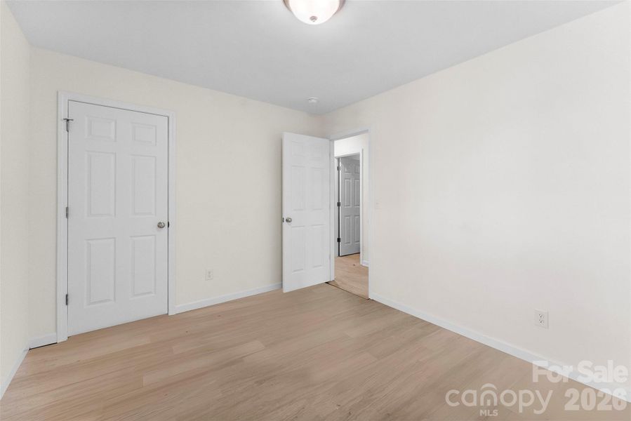 Spacious, unfurnished interior of a new home in , Rock Hill (Image 11).
