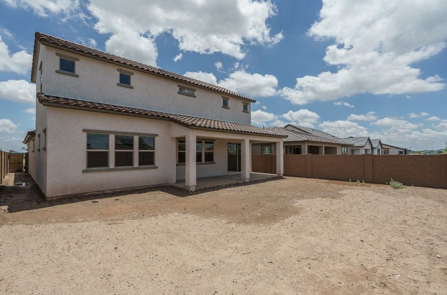 Representative exterior photo of a completed home built from the Willow by William Ryan Homes in The Grove at El Cidro, Goodyear, AZ (Image 23). Representative exterior photo of a completed home built from the Willow by William Ryan Homes in The Grove at El Cidro, Goodyear, AZ (Image 23).