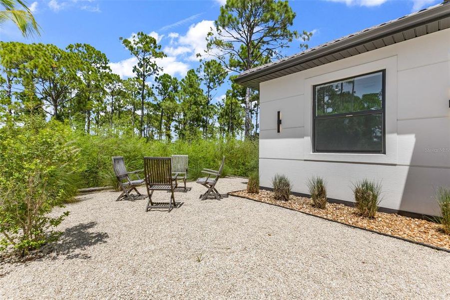 Exterior details and patio area of a home in , North Port (Image 2).