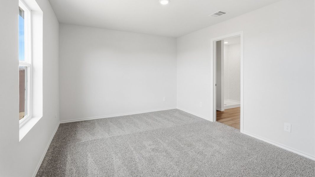 Spacious, unfurnished interior of a new home in Maplewood Meadows, Talty (Image 21).