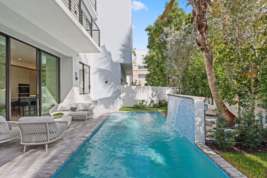 408 Southeast 2nd St - 35.jpg-SMALL