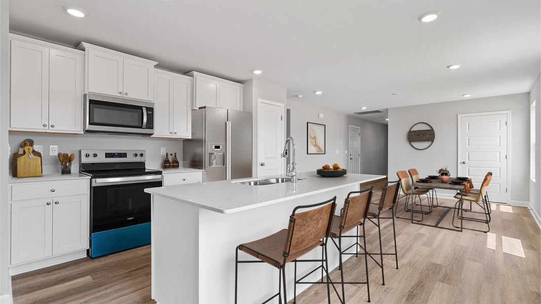 Furnished interior view inside a new home in Colonial East, Panama City Beach (Image 5).