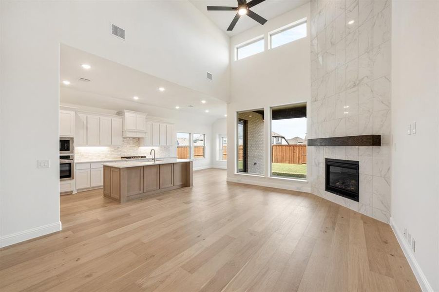 Spacious, unfurnished interior of a new home in Windsong Ranch, Prosper (Image 21).