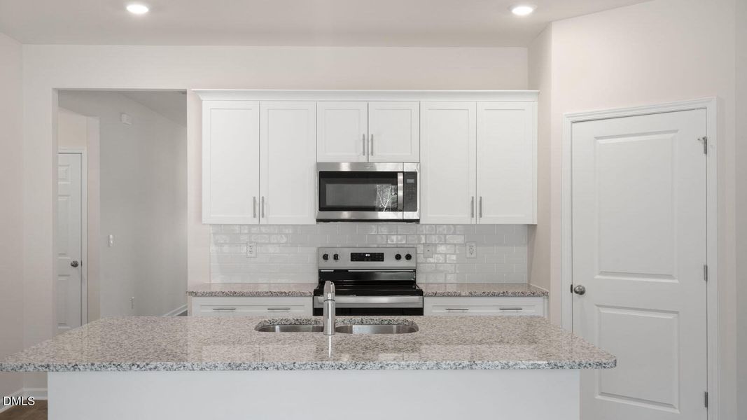 75-tobacco-woods-009