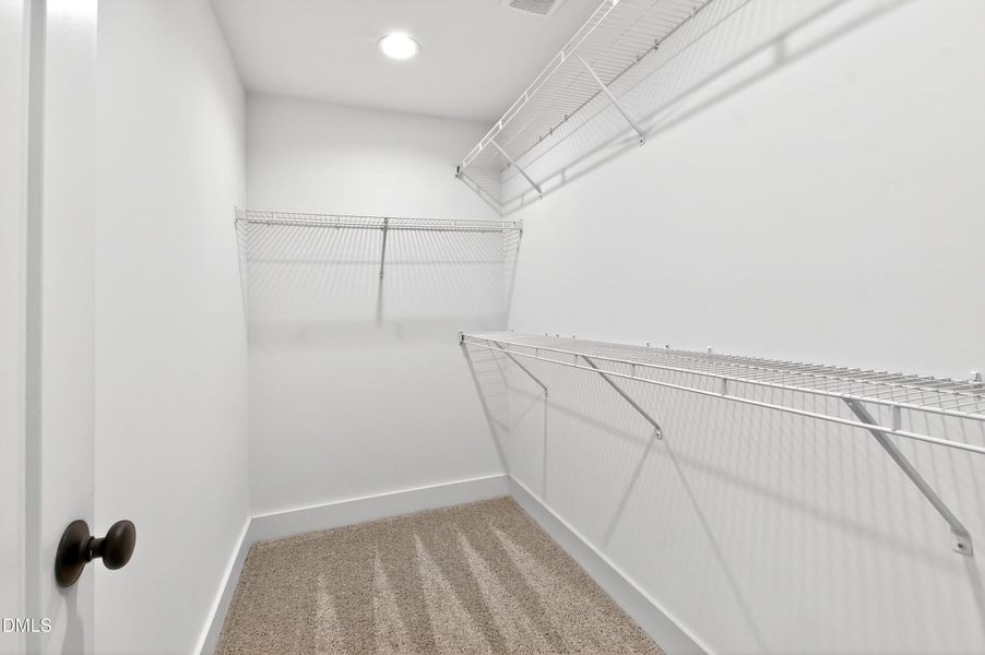 978 Helix (44) 978 Helix (44)