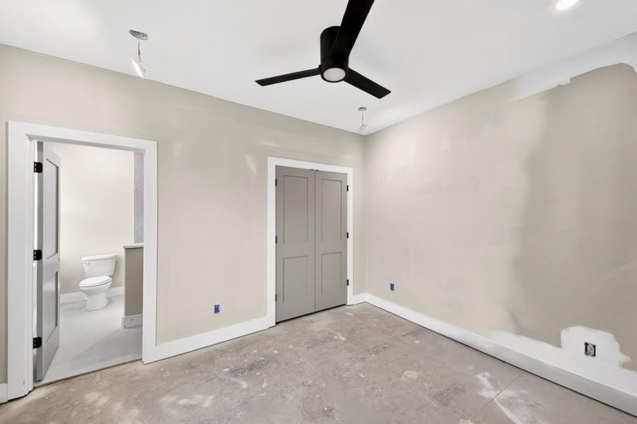 Image 45 of a home in .