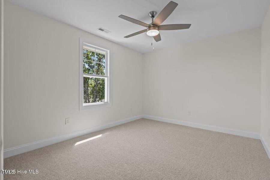 20250904143358479696000000-o