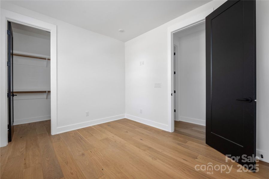 Spacious, unfurnished interior of a new home in , Charlotte (Image 31).