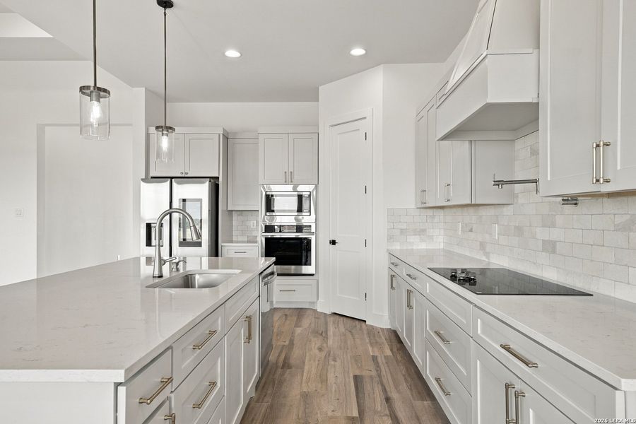 Furnished interior view inside a new home in , Floresville (Image 10).