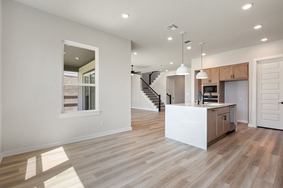 Image 43 of a home in Lariat.