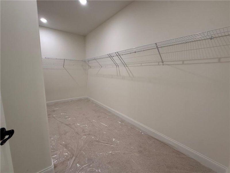 Image 46 of a home in .