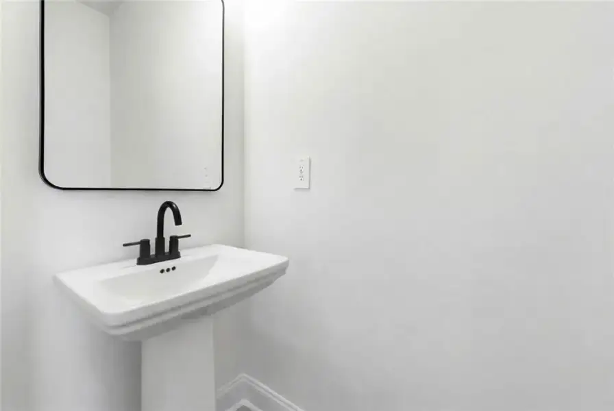 Image 41 of a home in .