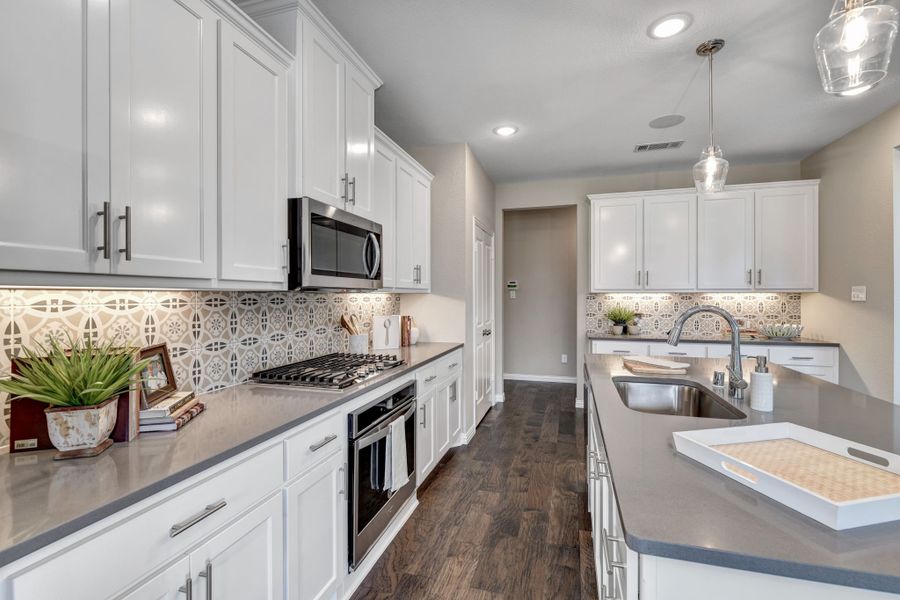 Plan 1686 Kitchen Representative Image