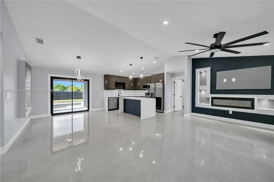 Furnished interior view inside a new home in , Cape Coral (Image 8).
