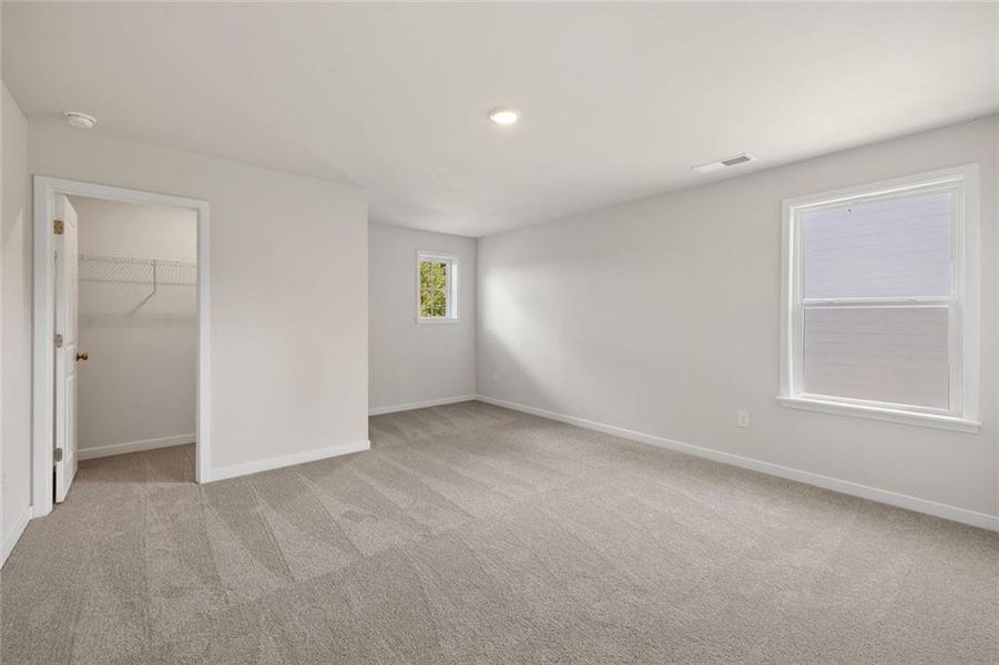 Spacious, unfurnished interior of a new home in Brookshire Manor, Canton (Image 21).