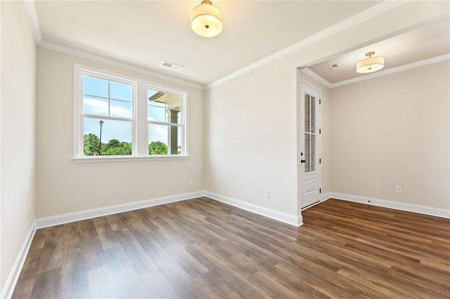 Spacious, unfurnished interior of a new home in Wehunt Meadows, Hoschton (Image 13).