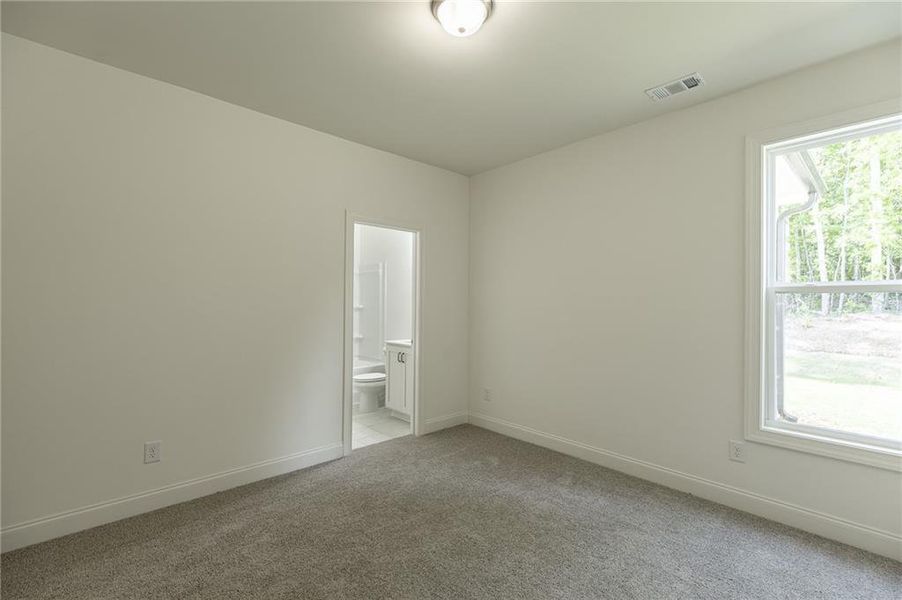 Spacious, unfurnished interior of a new home in , Winder (Image 36).