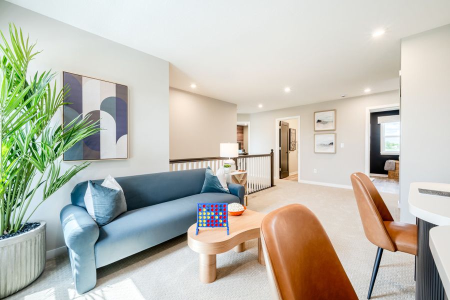 Representative furnished interior of a home built from the Yosemite by Fischer Homes in Twin Lakes, Hoschton (Image 28).