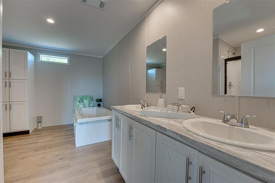 Furnished interior view inside a new home in , Ferris (Image 12).