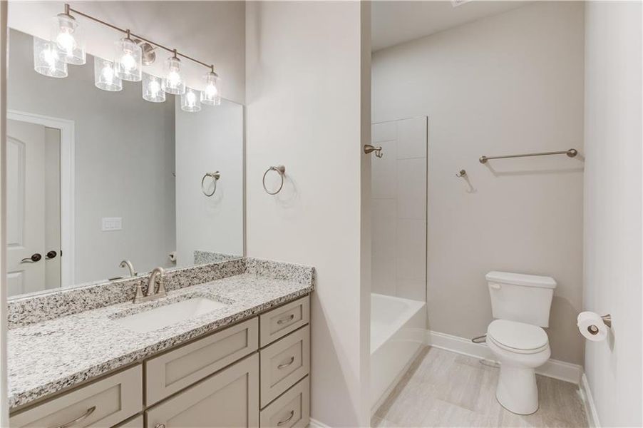 Furnished interior view inside a new home in , Gainesville (Image 41).