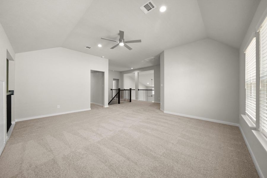 Spacious, unfurnished interior of a new home in Morton Creek Ranch, Katy (Image 27). Spacious, unfurnished interior of a new home in Morton Creek Ranch, Katy (Image 27).