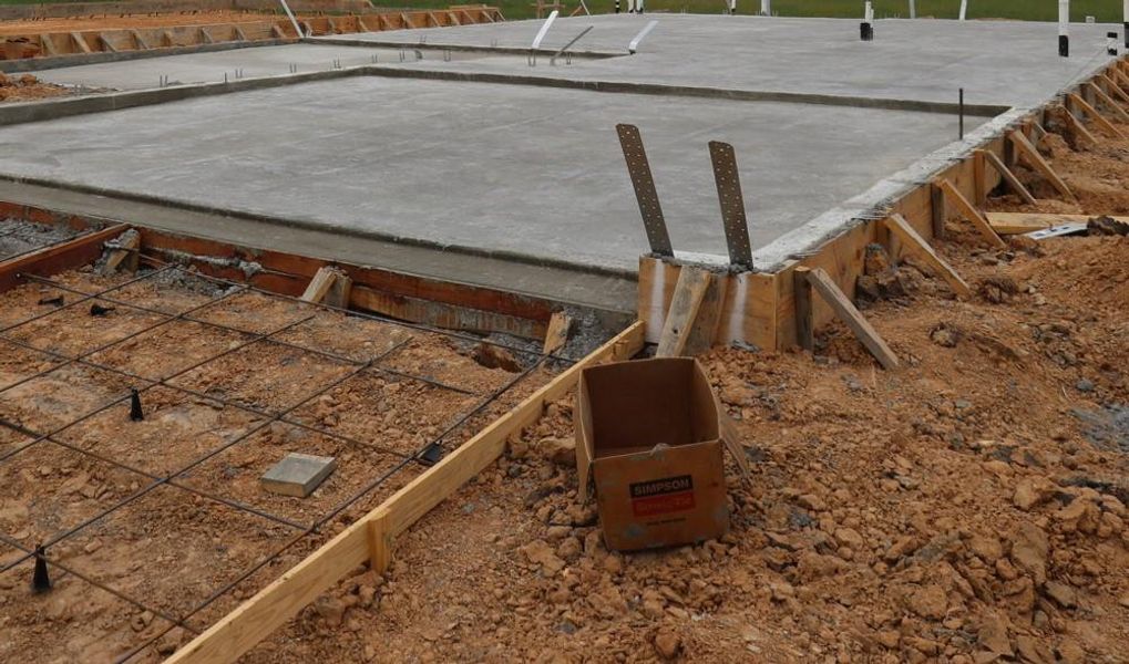 Every foundation at DWH is engineered and it’s inspected three times! We do not do “batch” testing. Rest easy knowing your foundation comes with a 10 year warranty. Every foundation at DWH is engineered and it’s inspected three times! We do not do “batch” testing. Rest easy knowing your foundation comes with a 10 year warranty.