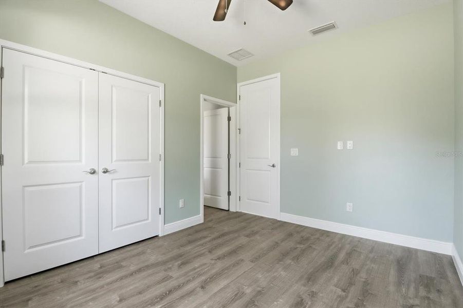 Spacious, unfurnished interior of a new home in , Beverly Hills (Image 40).