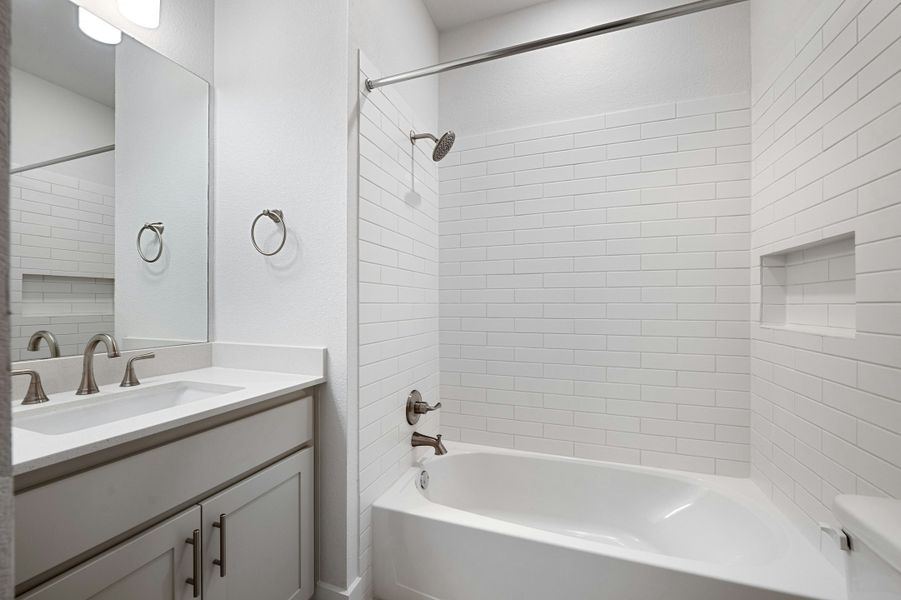 Furnished interior view inside a new home in Santa Rita Ranch, Liberty Hill (Image 15).