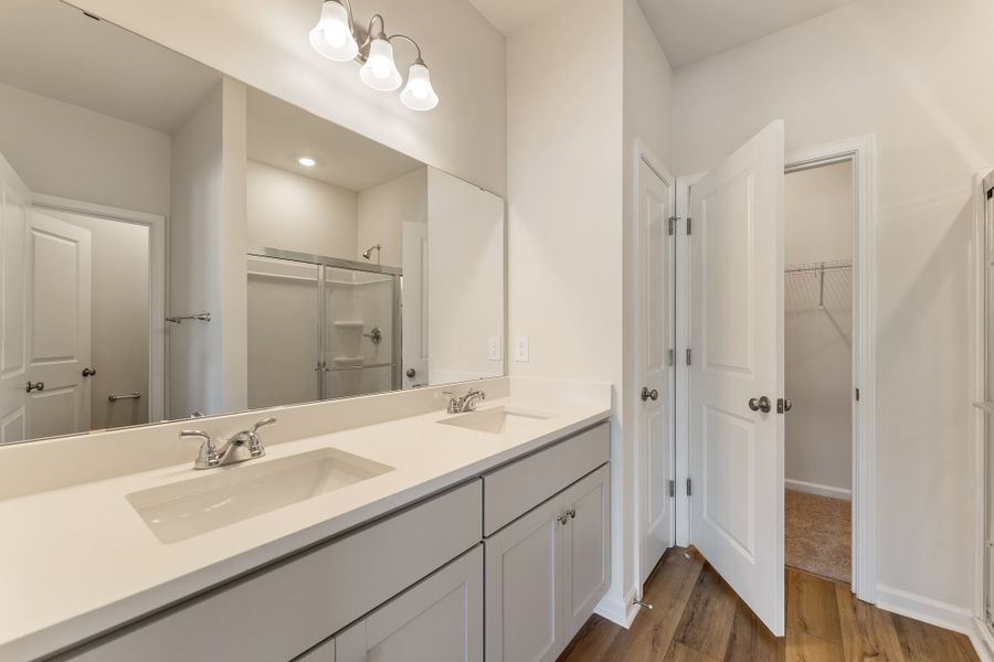Furnished interior view inside a new home in Edwards Station, Taylors (Image 10).