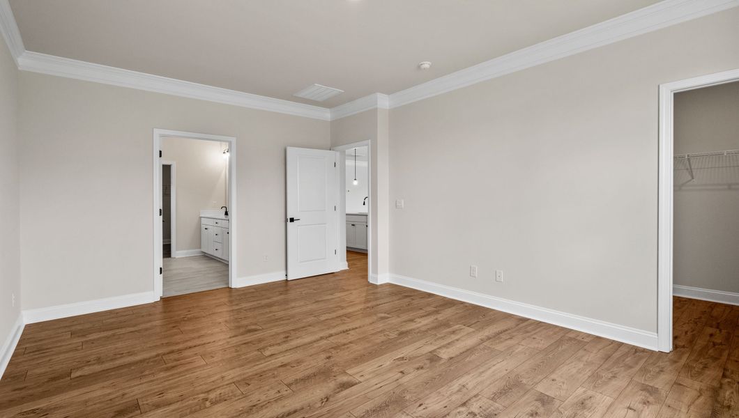 Representative unfurnished interior of a home built from the Clifton by D.R. Horton in The Villas at Pine Valley, Boiling Springs (Image 23).