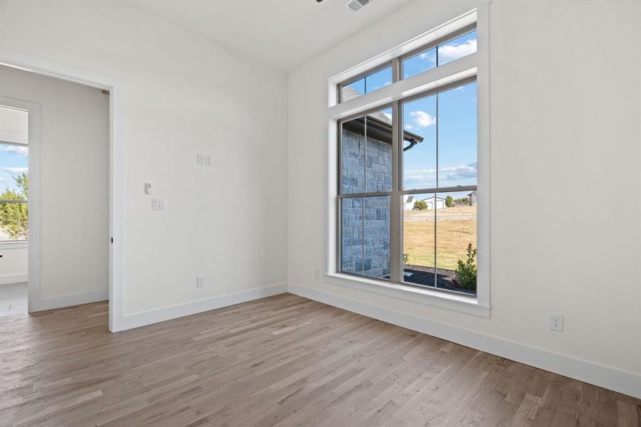 Spacious, unfurnished interior of a new home in , Weatherford (Image 33). Spacious, unfurnished interior of a new home in , Weatherford (Image 33).