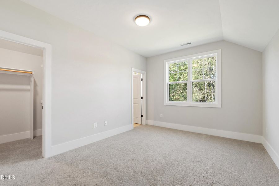 BroadleafInt-45 BroadleafInt-45