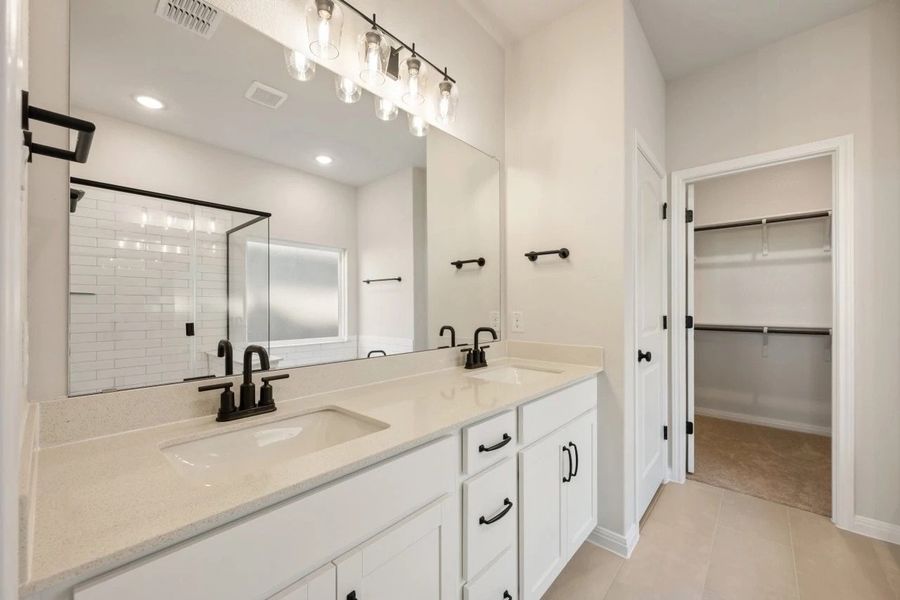 Furnished interior view inside a new home in Patterson Ranch, Georgetown (Image 13).