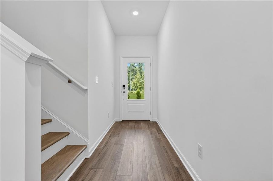 Spacious, unfurnished interior of a new home in , Lawrenceville (Image 11).