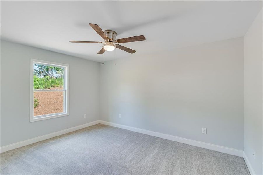 Spacious, unfurnished interior of a new home in , Gainesville (Image 21).