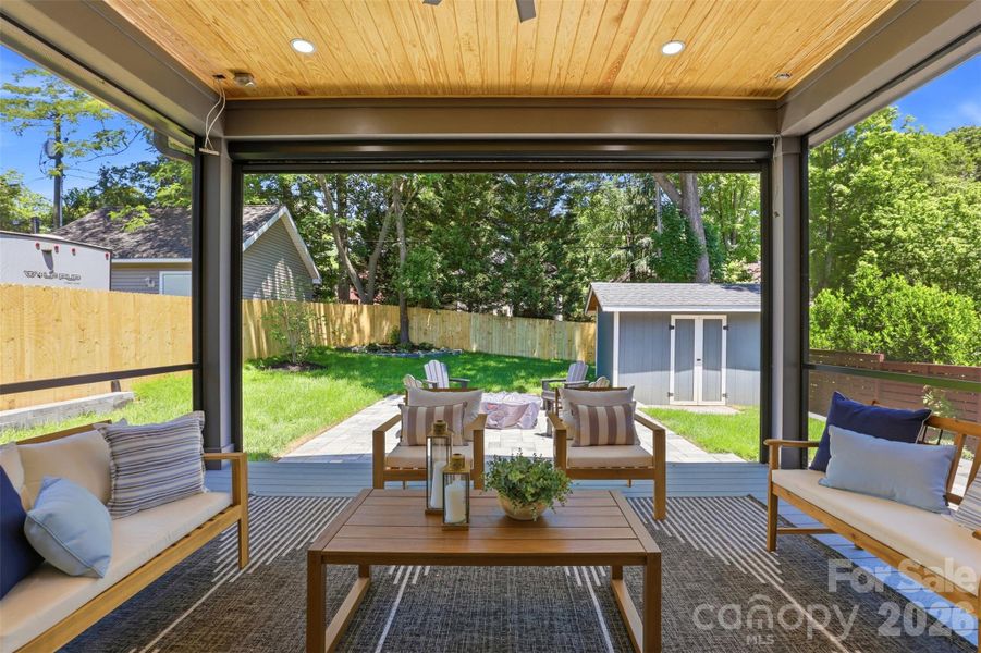 Exterior details and patio area of a home in , Charlotte (Image 4).