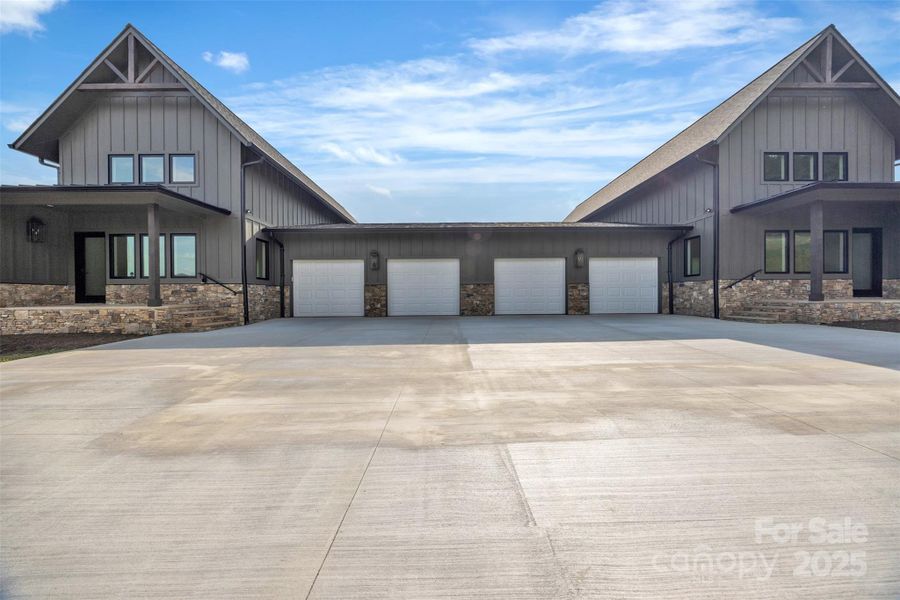 Image 44 of a home in .