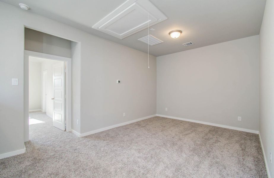 Spacious, unfurnished interior of a new home in Dunvale Village - Townhome Collection, Houston (Image 8).