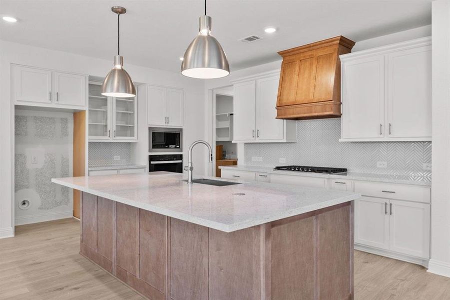 DAL_Saddle Star_Falls_2302 Sarah Drive (7)